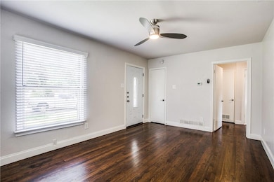 6534 Trammel Dr, Dallas, TX 75214 - photo 3