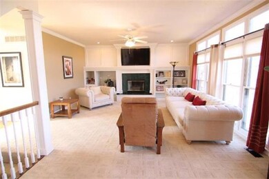 5416 Oakview St, Shawnee, KS 66216 - photo 3