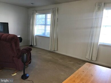 9754 Hagel Cir unit C, Lorton, VA 22079 - photo 2