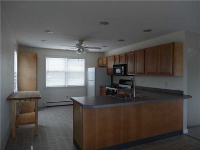 135 Conanicus Rd, Narragansett, RI 02882 - photo 2