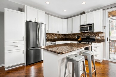 917 N Honore St unit 1S, Chicago, IL 60622 - photo 5