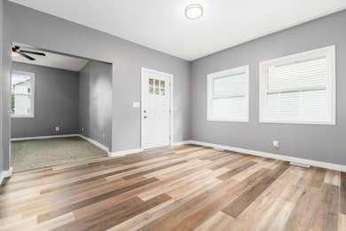 S_-_233Wilson_St_-_023