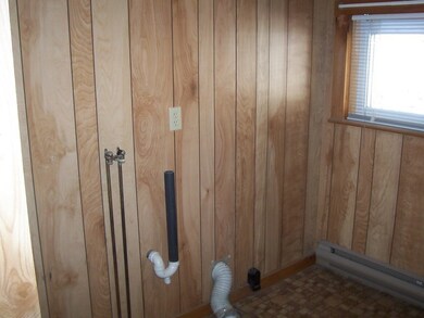 206 W Main St unit 2, Orange, MA 01364 - photo 5