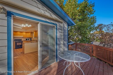 07_1917_Pickett_Lane_Silt_81652007_mls