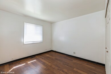 17621 Winston Dr, Country Club Hills, IL 60478 - photo 6