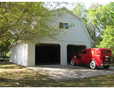 11843 Pasco Trails Blvd, Spring Hill, FL 34610 - photo 3