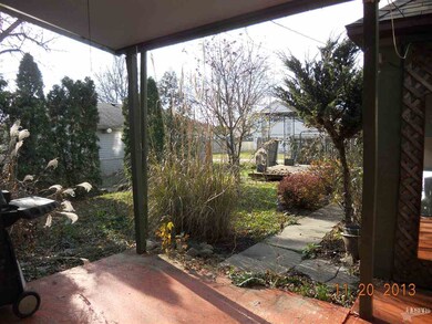 110 S Johnson St, Garrett, IN 46738 - photo 4