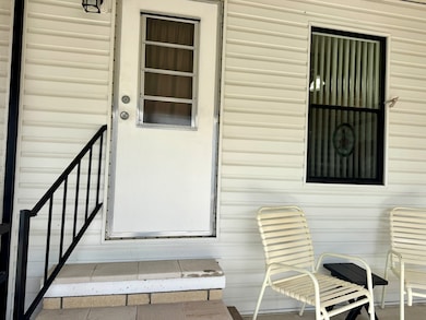 304 Apricot St, Bradenton, FL 34207 - photo 6