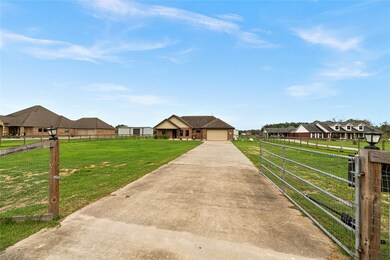 1007 Lilley Rd, Alvin, TX 77511 - photo 5
