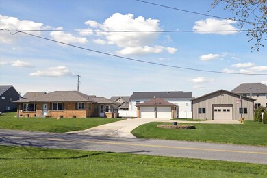 04-2113-92nd-St-SW-Byron-Center-MI-49315
