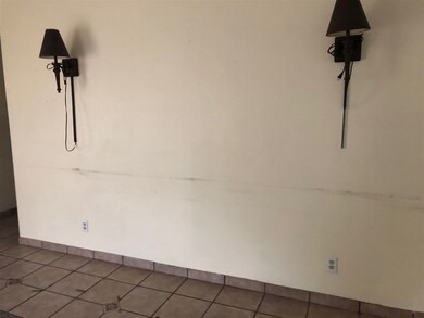 5701 Post Oak Dr, Laredo, TX 78041 - photo 6