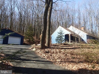 12 Edgewood Rd, Boyertown, PA 19512 - photo 4