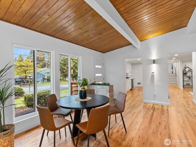 8421 240th St SW, Edmonds, WA 98026 - photo 7