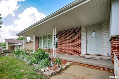 209 E Northridge Ln, Peoria, IL 61614 - photo 3