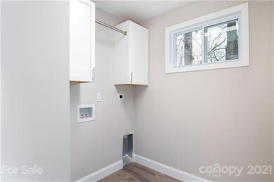 388 School Rd E, Asheville, NC 28803 - photo 6