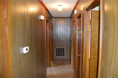 364 River Hill Rd, Statesville, NC 28625 - photo 6