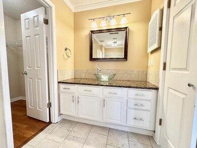 900 Bay Dr unit 54, Niceville, FL 32578 - photo 6