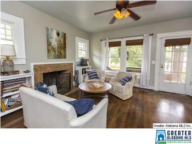Beautiful Formal Living Room/Parlor with RICH Hard