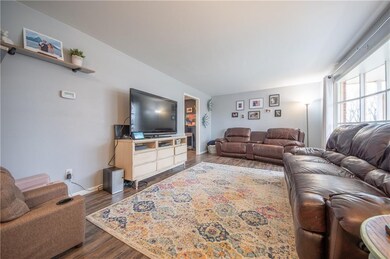 3014 Fairlawn Dr, Columbus, IN 47203 - photo 6