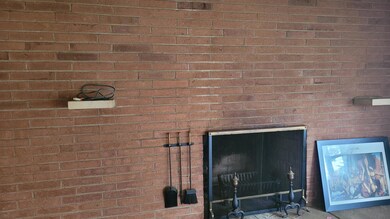 3838 Conway Dr, Columbus, OH 43227 - photo 3