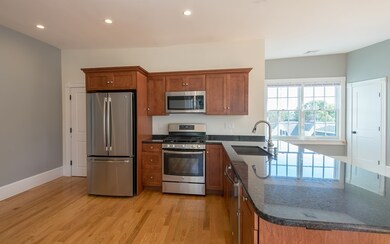 84 Washington St unit 3, Marblehead, MA 01945 - photo 6