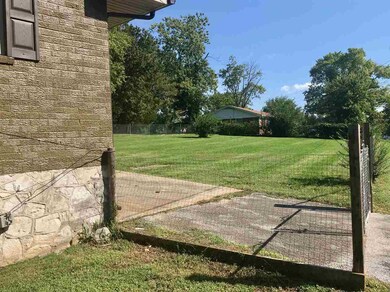 1164 N Lee Dr, Bowling Green, KY 42101 - photo 3