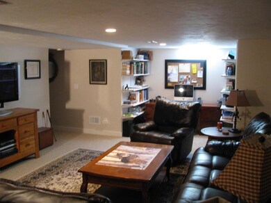 348 Old Barnstable Rd unit 11, East Falmouth, MA 02536 - photo 6