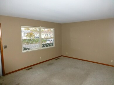 2593 Spaatz Ave, Columbus, OH 43204 - photo 4
