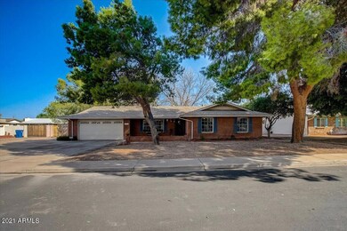04-E Hale St-004