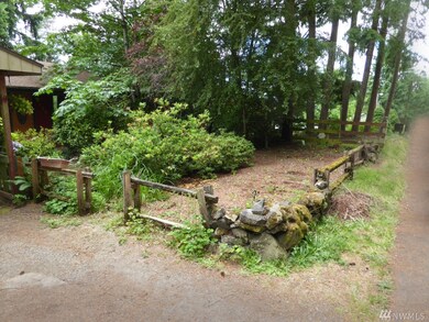 955 SE Evergreen Dr, Chehalis, WA 98532 - photo 3