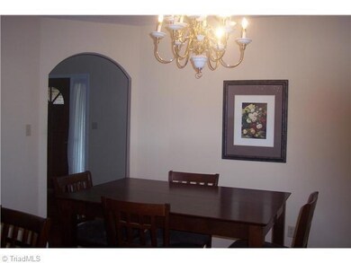 727 Graceland Dr, Asheboro, NC 27205 - photo 4