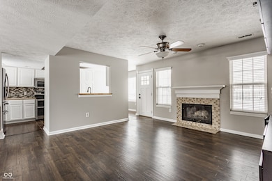 11125 Hickory Lake Ln, Indianapolis, IN 46235 - photo 5