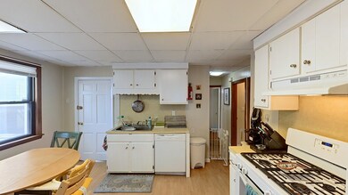 24-26R Sciarappa St unit 1, Cambridge, MA 02141 - photo 4