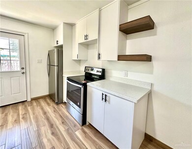 2714 W Mile 17 1 2 Rd unit 23, Edinburg, TX 78541 - photo 4