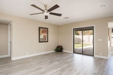 4316EJaniceWayPhoenix-5