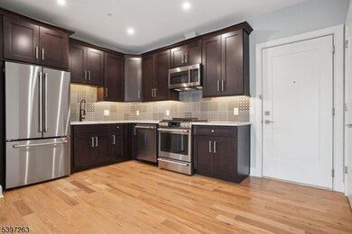 106 Montgomery St, Bloomfield, NJ 07003 - photo 6