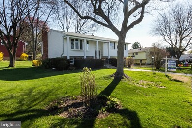 2137 Suburban Greens Dr, Lutherville Timonium, MD 21093 - photo 2