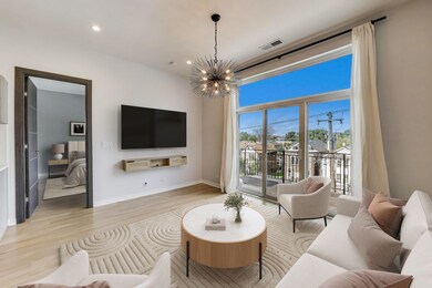 1708 W Cermak Rd unit 3W, Chicago, IL 60608 - photo 4