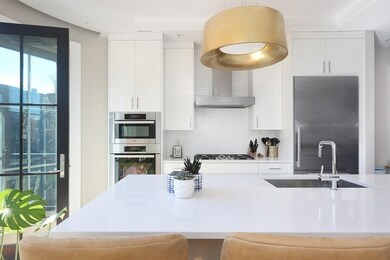 126 Pembroke St unit 2, Boston, MA 02118 - photo 4