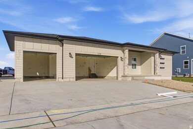 1159 E Blackfeet Dr unit 522, Eagle Mountain, UT 84005 - photo 2