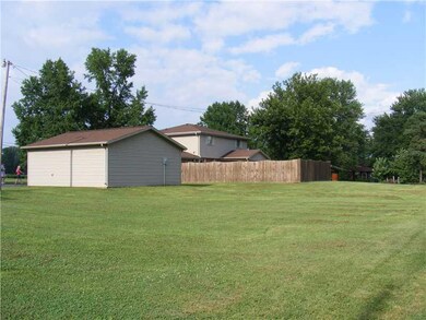 3817 E 150 N, Anderson, IN 46012 - photo 2