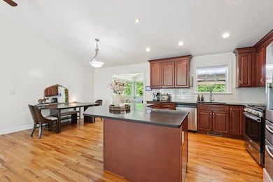 2 Red Fox Run, Wolcott, CT 06716 - photo 5