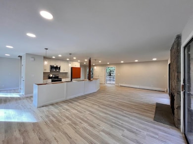 23 Orchard Dr, Durham, NH 03824 - photo 5