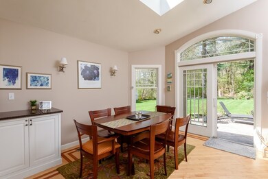 11 Plymouth River Rd, Hingham, MA 02043 - photo 6