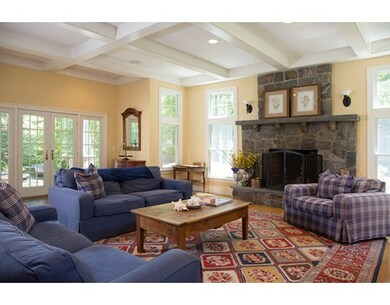 73 Smith St, Wellesley, MA 02482 - photo 4