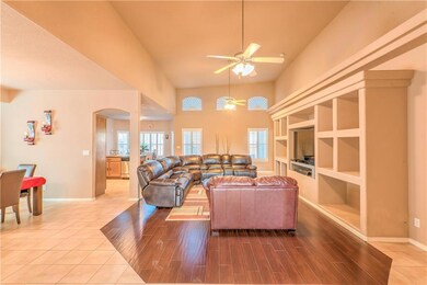749 Desert Silver Dr, Horizon City, TX 79928 - photo 5