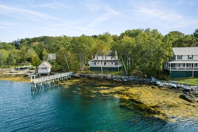 (8)_487 Ocean Point Rd. (MAPS)
