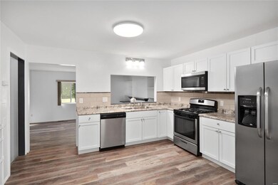 2635 Dove Dr, Florissant, MO 63031 - photo 6