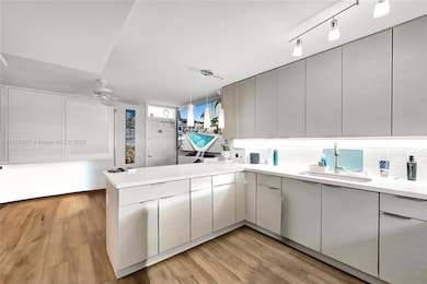 322 Taylor St unit 1D, Hollywood, FL 33019 - photo 5