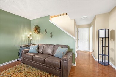 934 Croghan Way, Copley, OH 44321 - photo 4